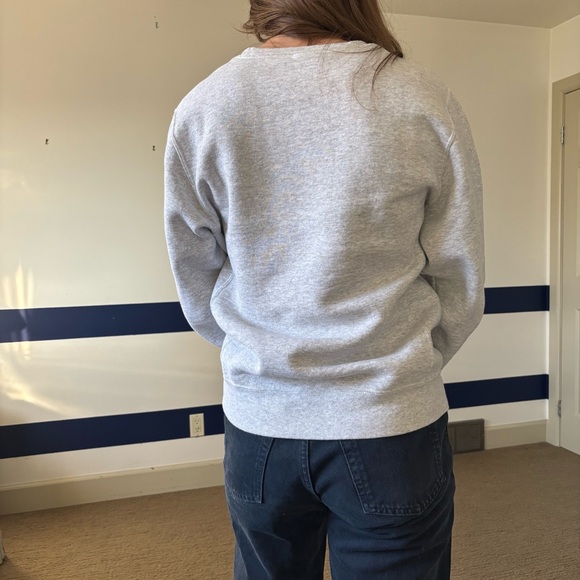 UCLA Bruins Sweater - Picture 2 of 5